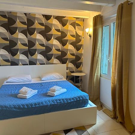 Feel - Accademia Carrara Apartment Bergamo Bagian luar foto