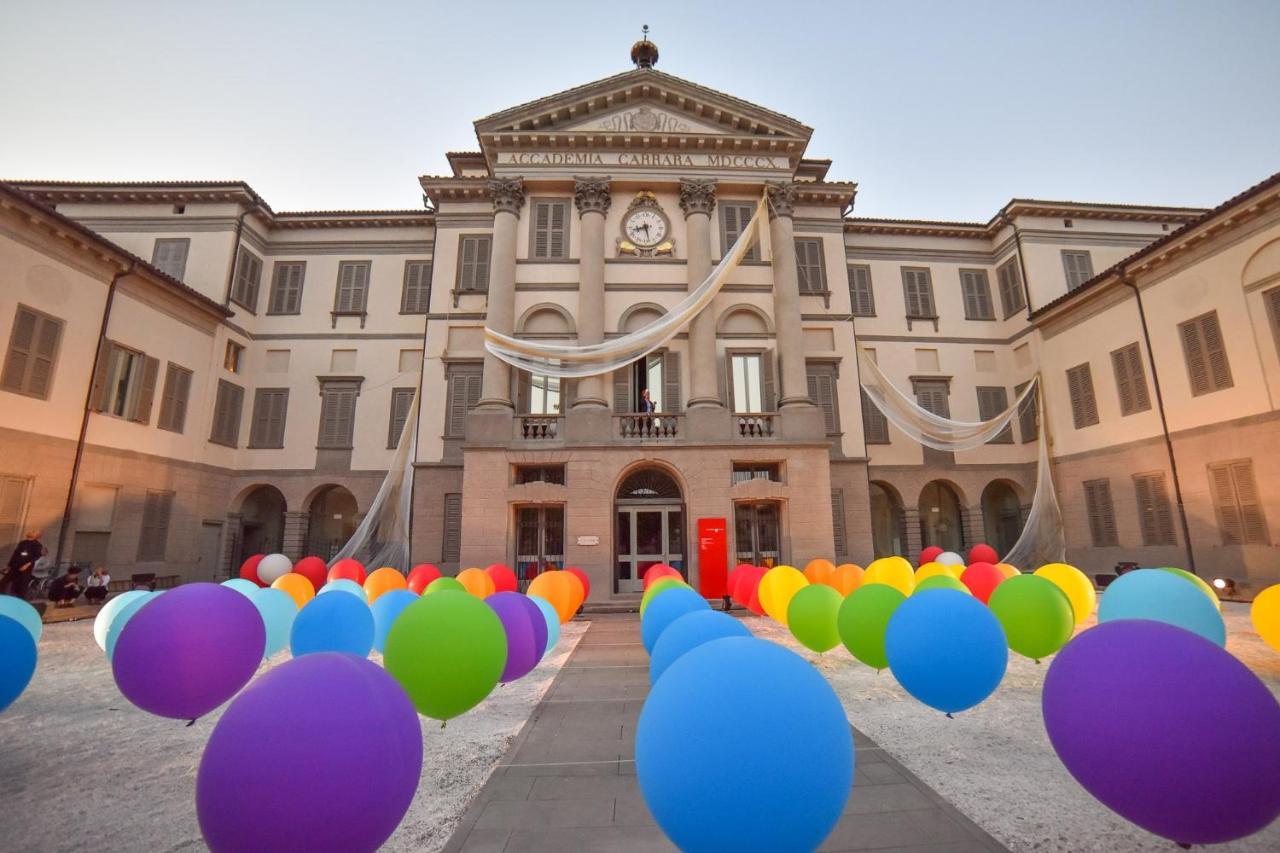 Feel - Accademia Carrara Apartment Bergamo Bagian luar foto