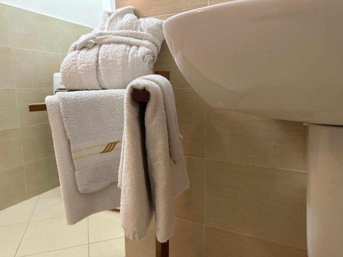 Feel - Accademia Carrara Apartment Bergamo Bagian luar foto