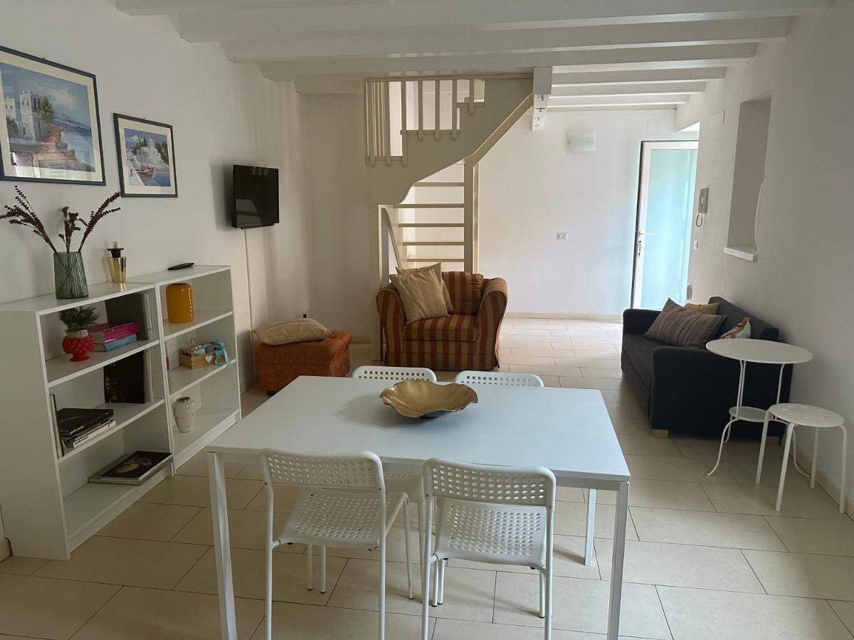 Feel - Accademia Carrara Apartment Bergamo Bagian luar foto
