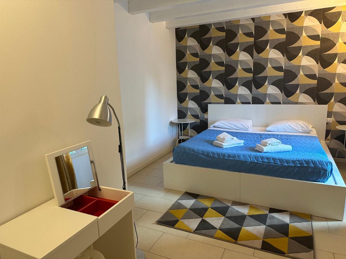Feel - Accademia Carrara Apartment Bergamo Bagian luar foto
